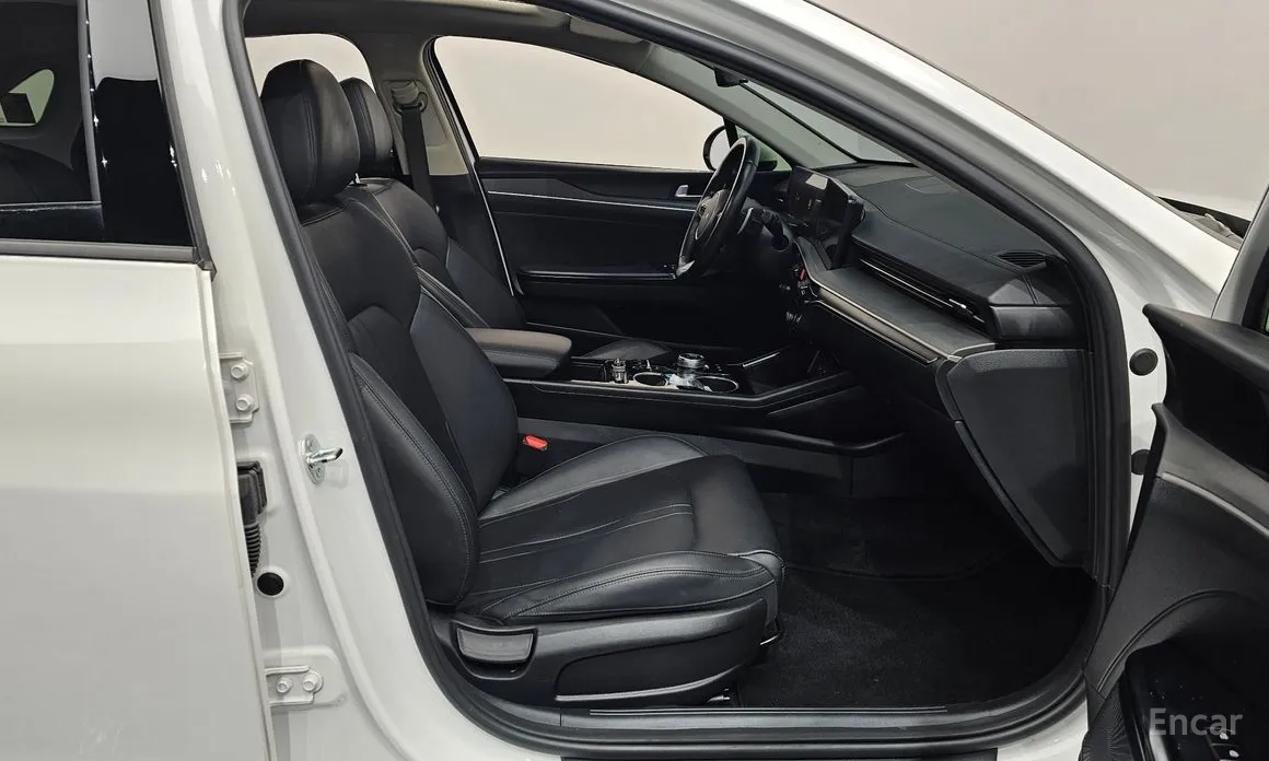 Kia K5 2023 2.0 LPi(Rent)