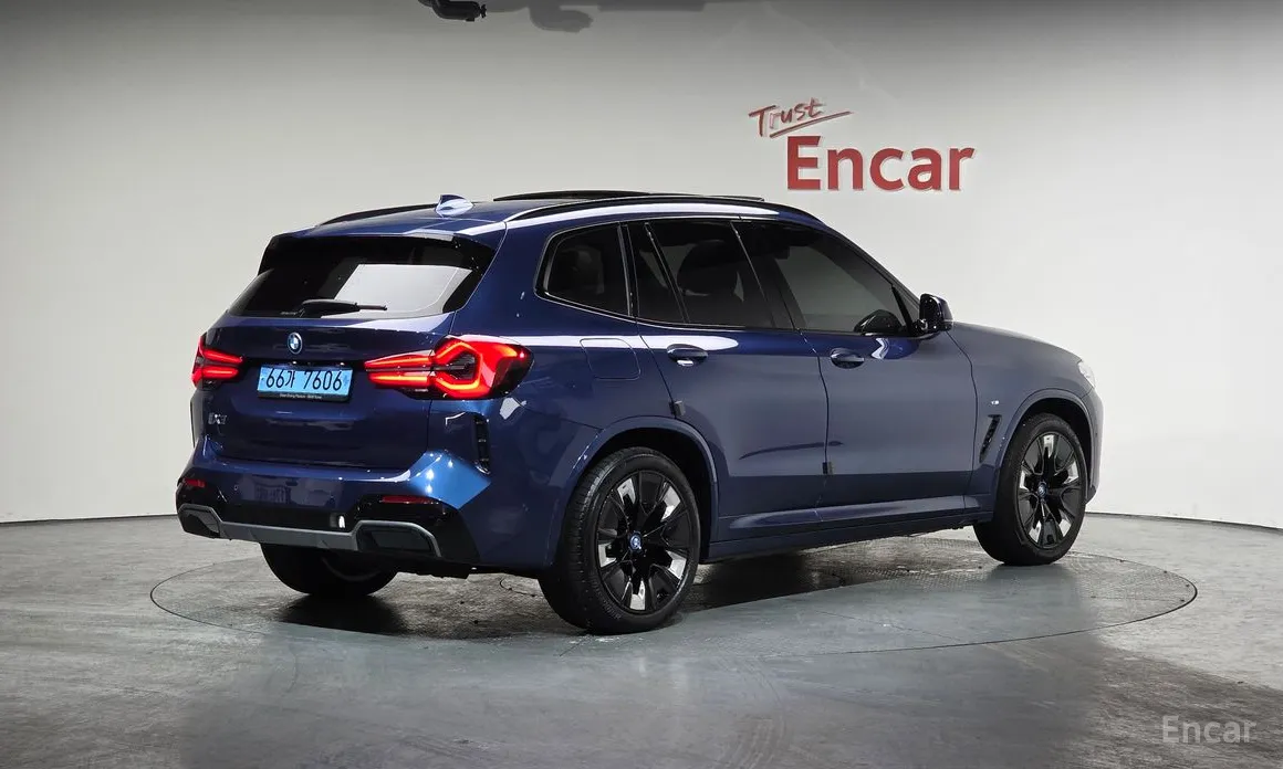 BMW iX3 2021 M Sports