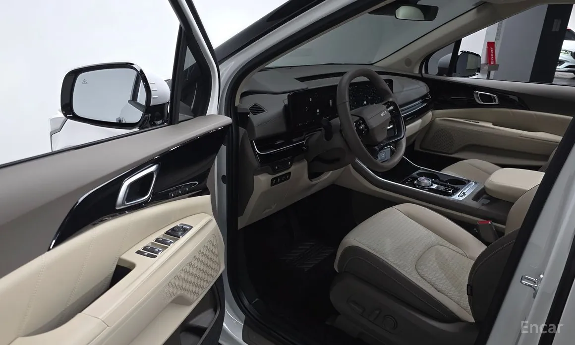 Kia Carnival 2023 Gasoline 9-Seater Signature