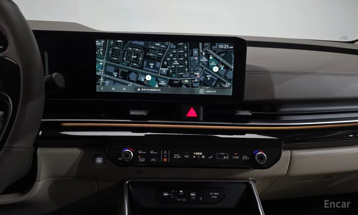 Kia Carnival 2023 Gasoline 9-Seater Signature