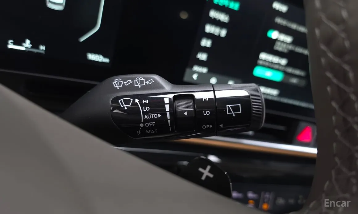 Kia Carnival 2023 Gasoline 9-Seater Signature