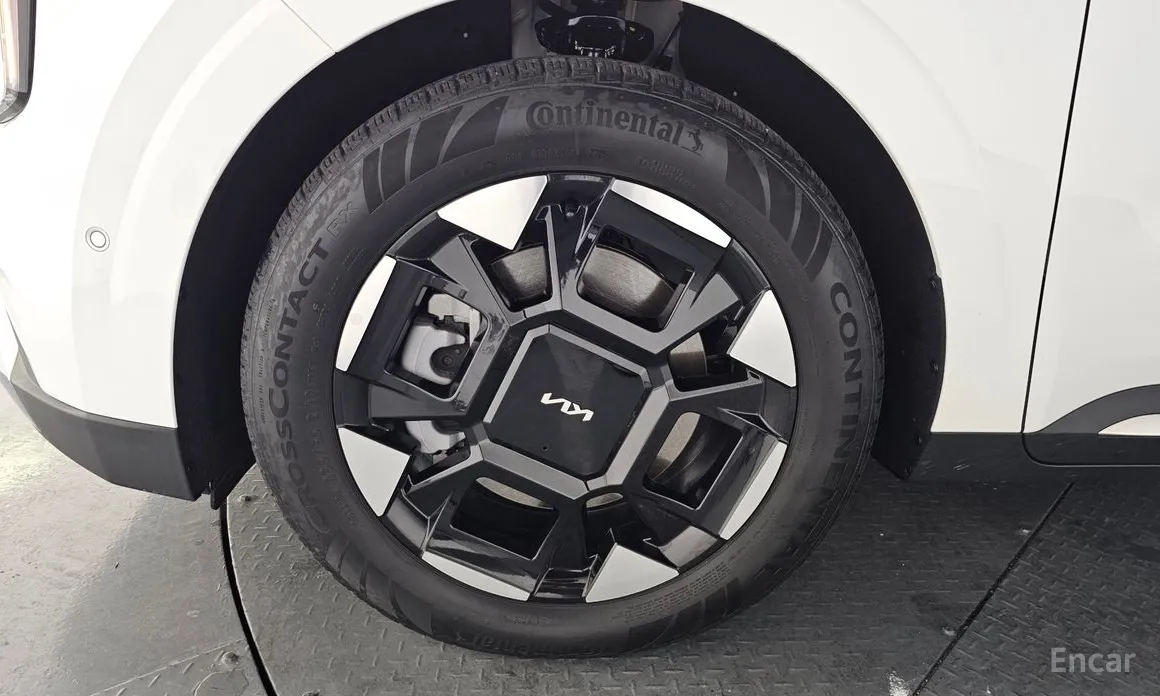 Kia Carnival 2023 Gasoline 9-Seater Signature