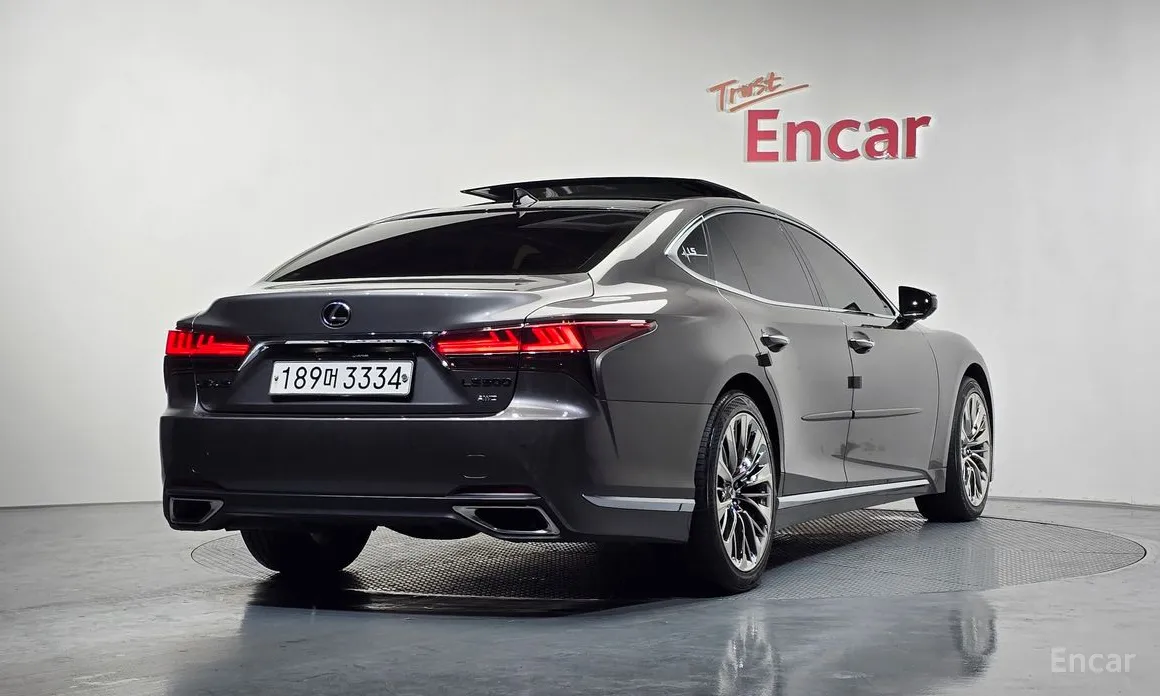 Lexus LS 2018 3.5 Platinum AWD