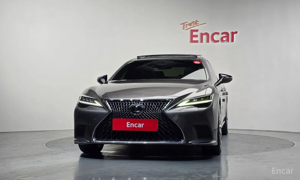 Lexus LS 2018 3.5 Platinum AWD