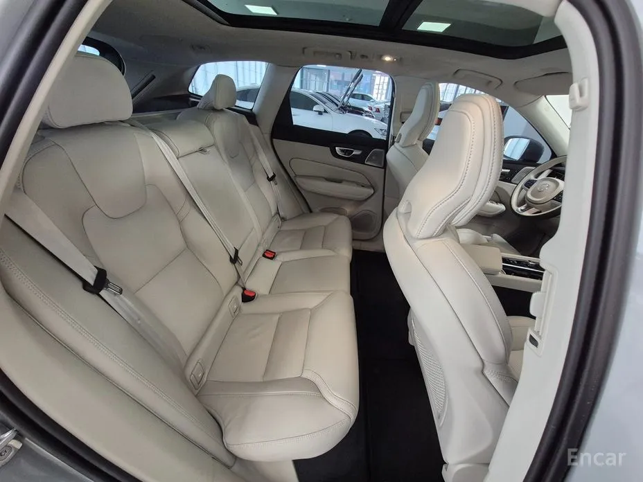 Volvo XC60 2017 B5 Ultra Bright