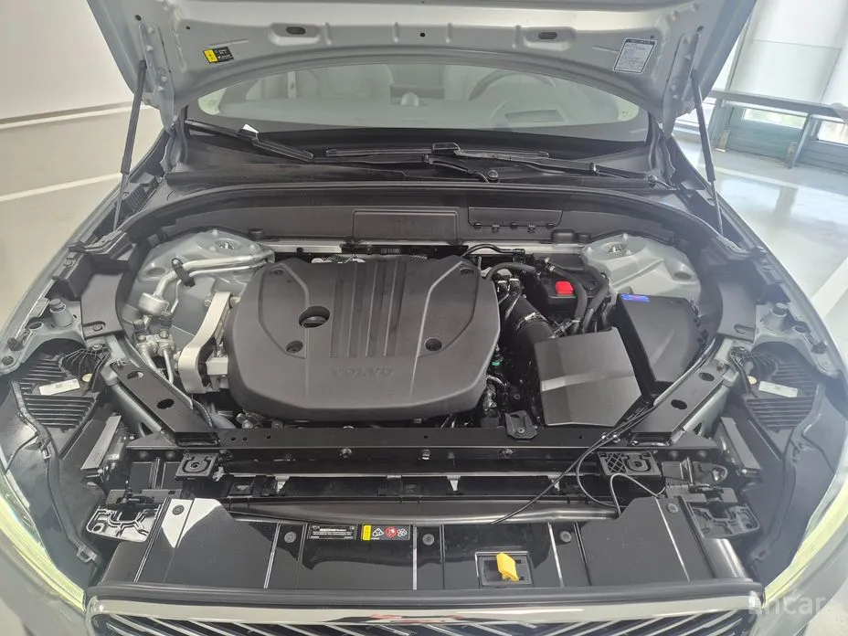 Volvo XC60 2017 B5 Ultra Bright