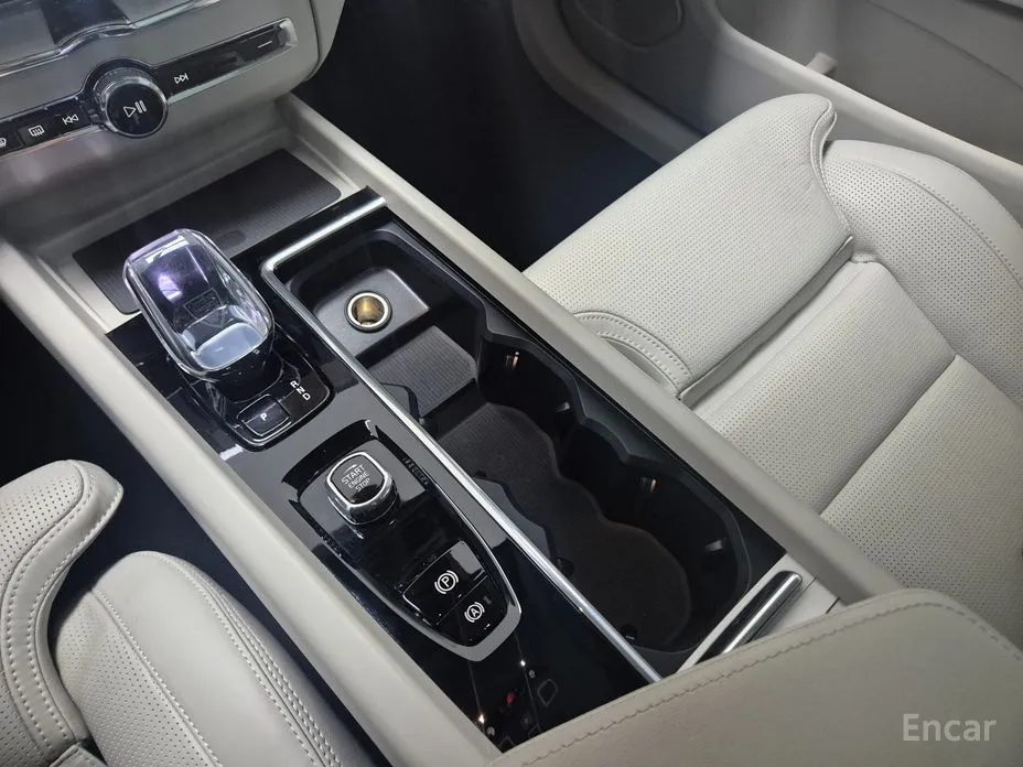 Volvo XC60 2017 B5 Ultra Bright