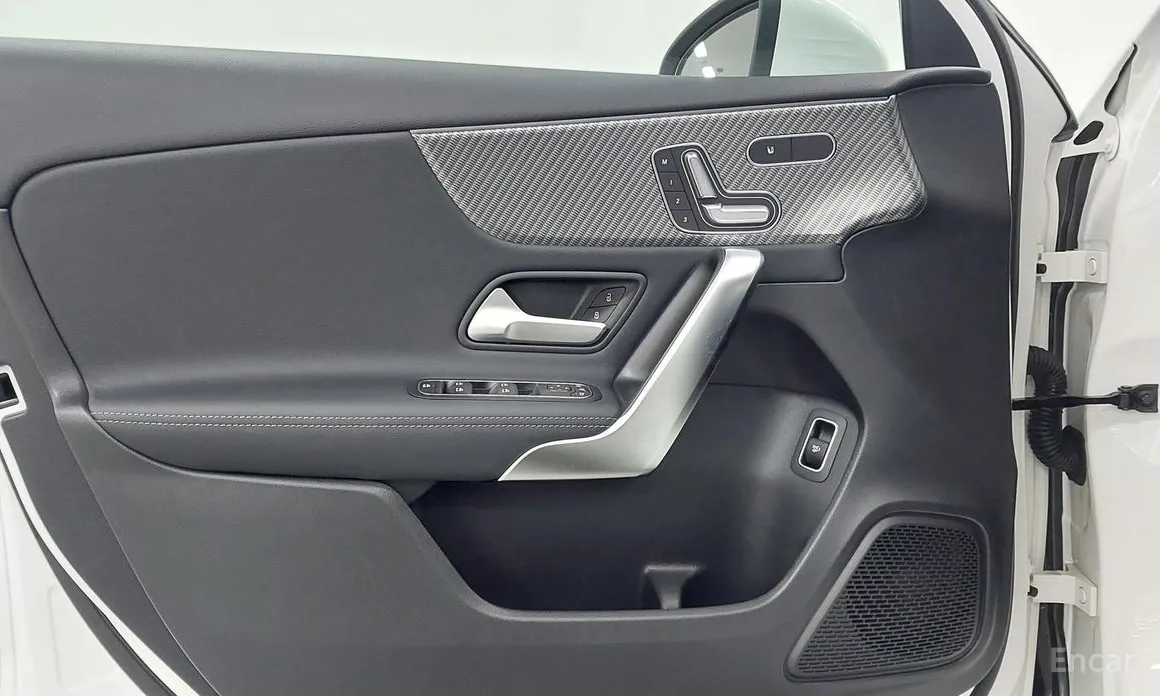 Mercedes-Benz A-Class 2019 A220 Sedan