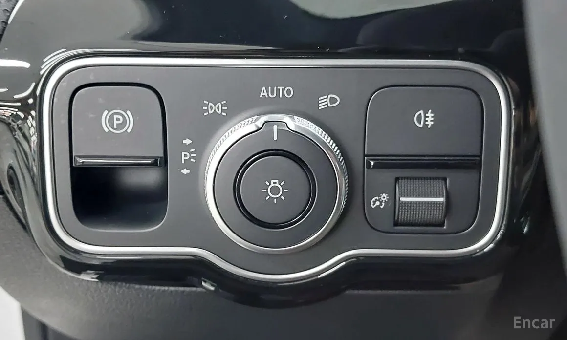 Mercedes-Benz A-Class 2019 A220 Sedan