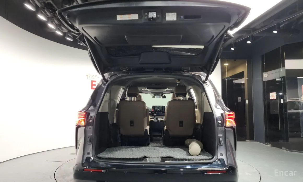 Toyota Sienna 2020 2.5 Hybrid 2WD