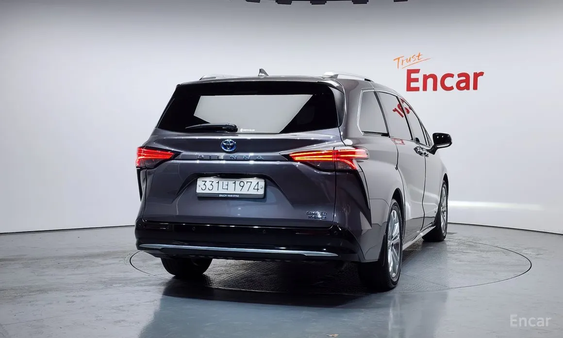 Toyota Sienna 2020 2.5 Hybrid 2WD