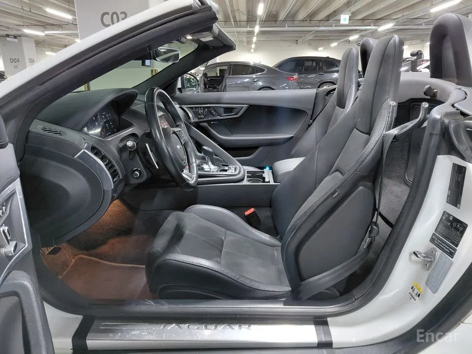 Jaguar F-Type 2013 P300 Convertible