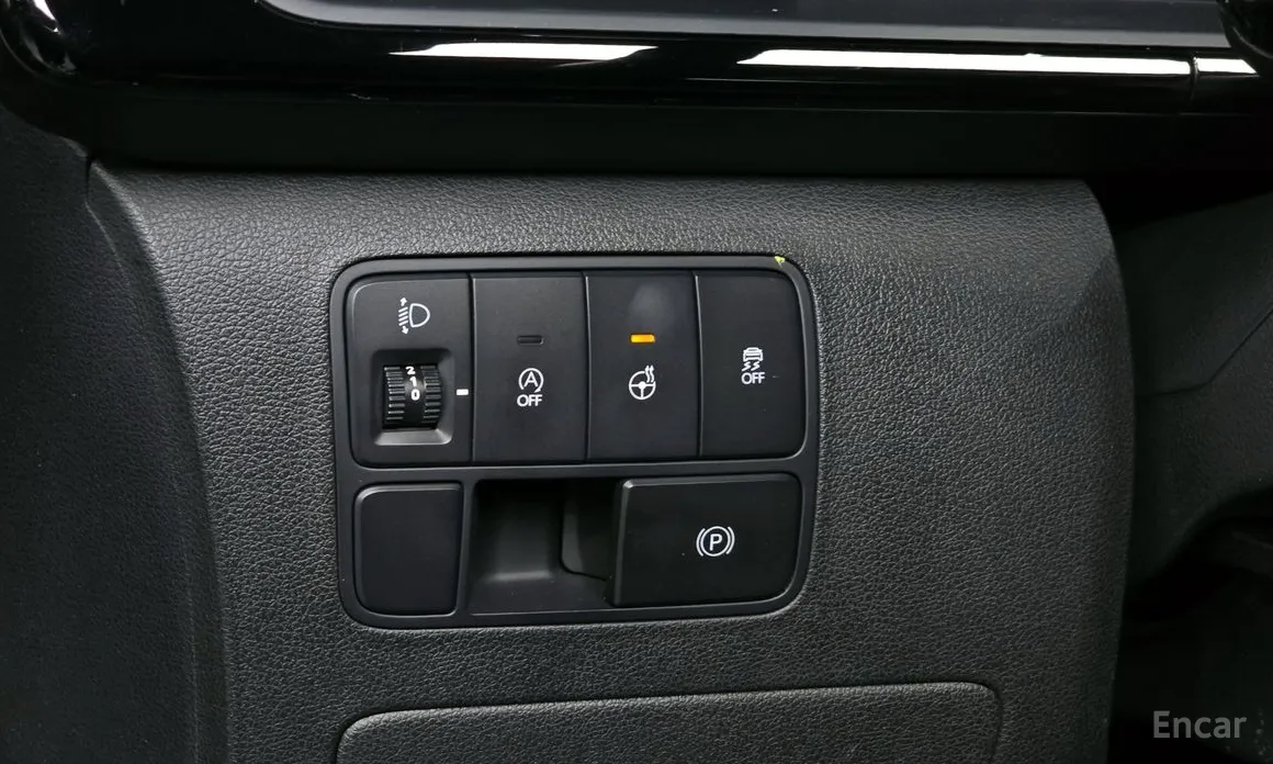 Hyundai Staria 2021 Lounge 9-Seater