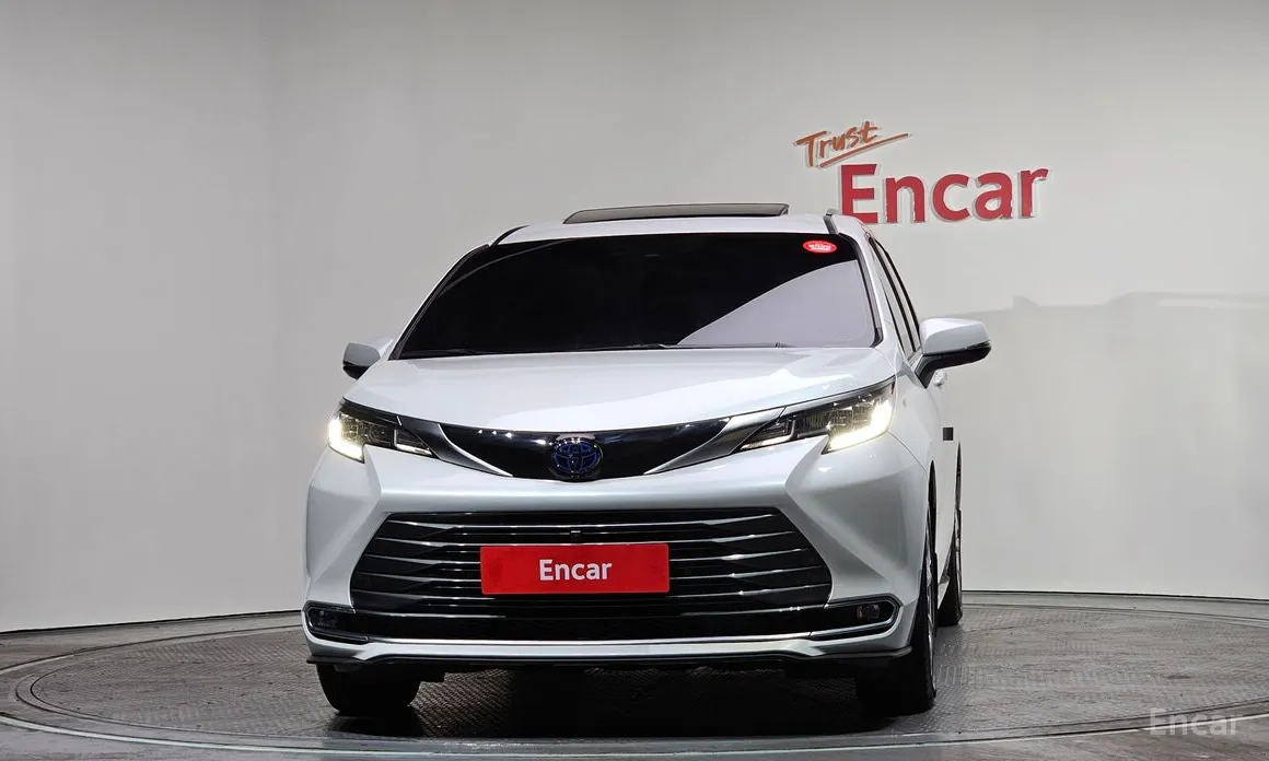 Toyota Sienna 2020 2.5 Hybrid 2WD