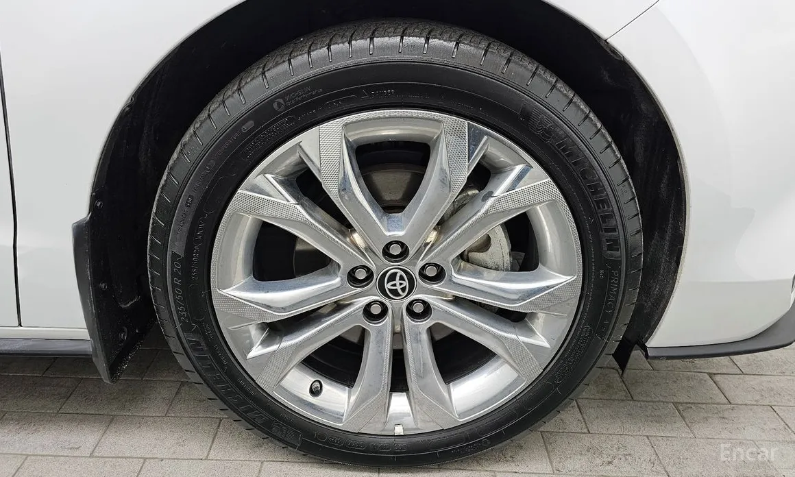 Toyota Sienna 2020 2.5 Hybrid 2WD