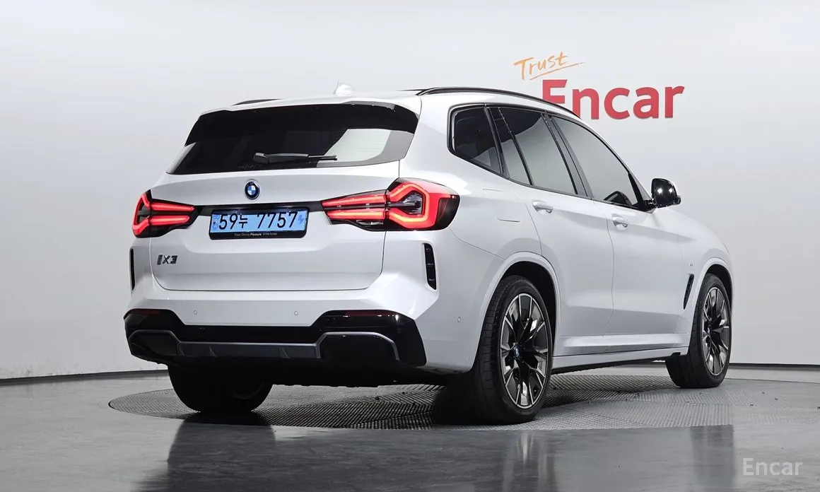 BMW iX3 2021 M Sports