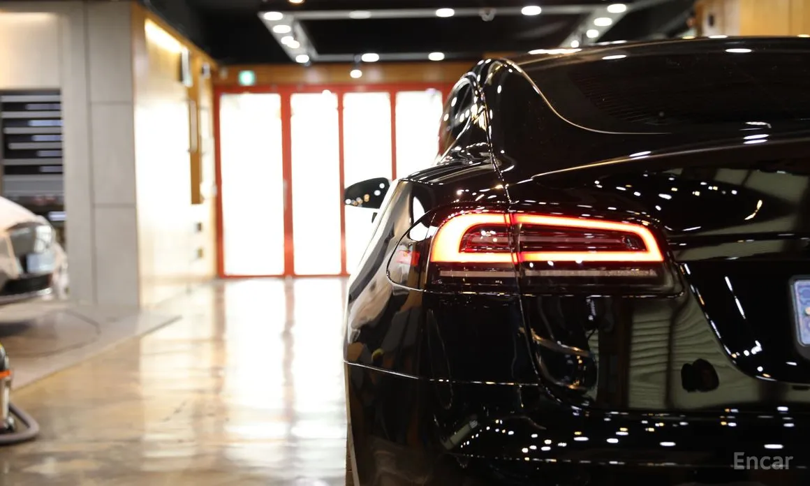 Tesla Model S 2012 Plaid