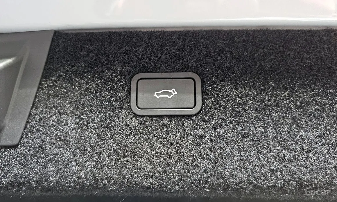 Polestar 4 2024 Long Range Duel Moter