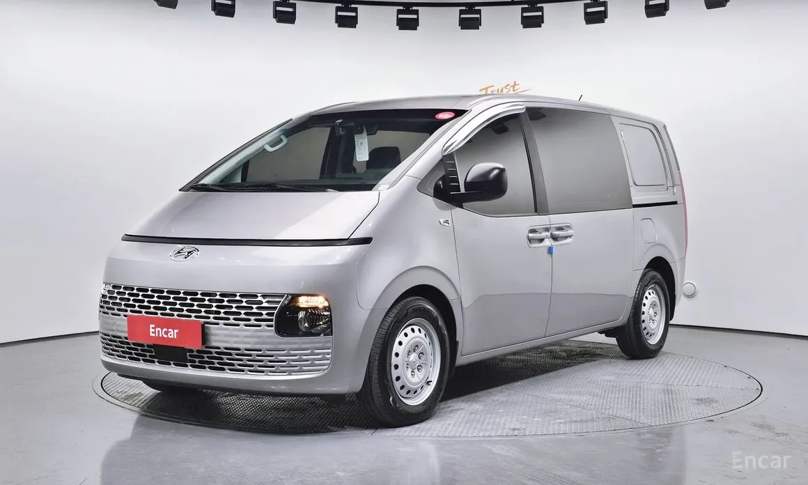Hyundai Staria 2021 Cargo 5-Seater