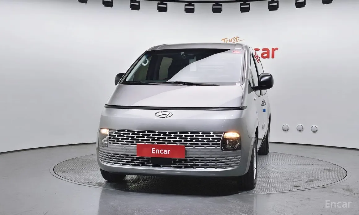 Hyundai Staria 2021 Cargo 5-Seater