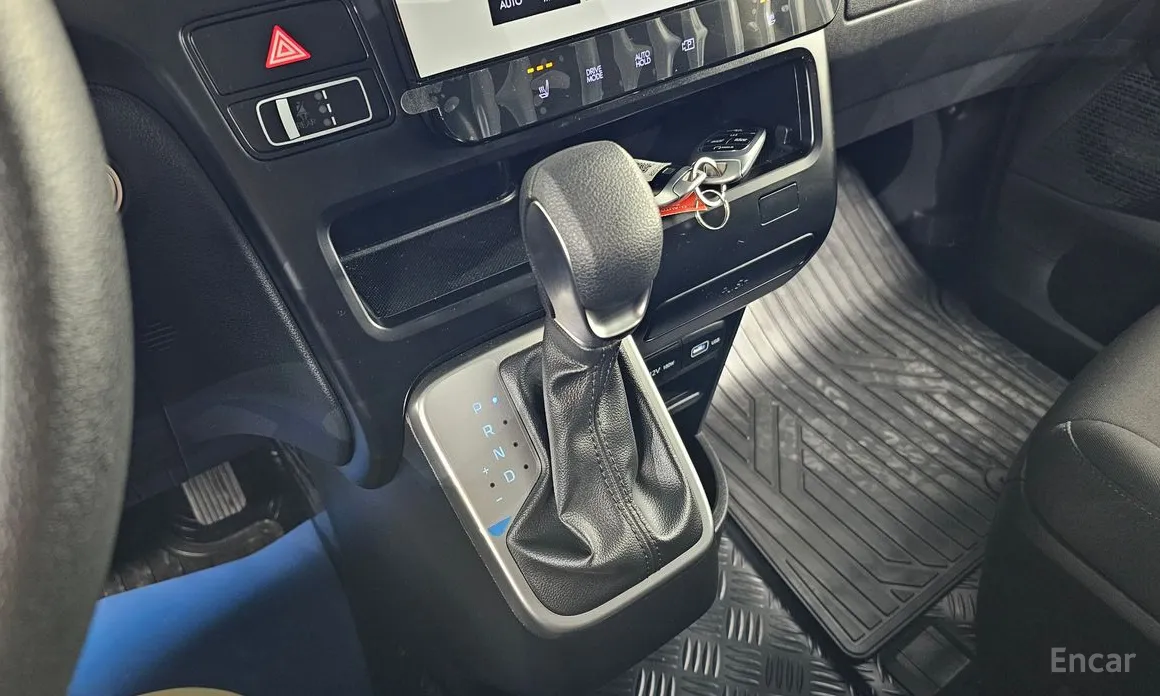 Hyundai Staria 2021 Cargo 5-Seater