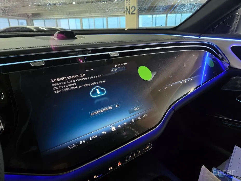 Mercedes-Benz E-Class 2024 E300 4MATIC AMG Line