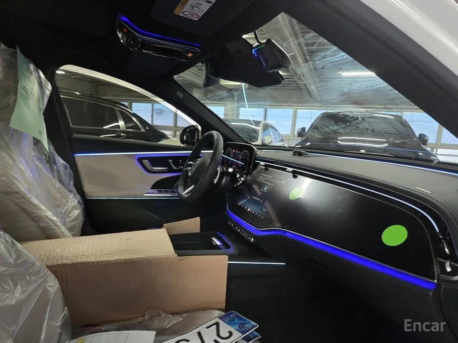 Mercedes-Benz E-Class 2024 E300 4MATIC AMG Line