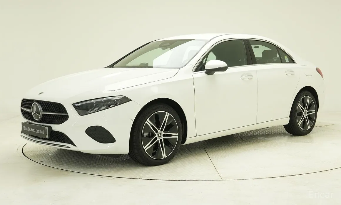 Mercedes-Benz A-Class 2019 A220 Sedan