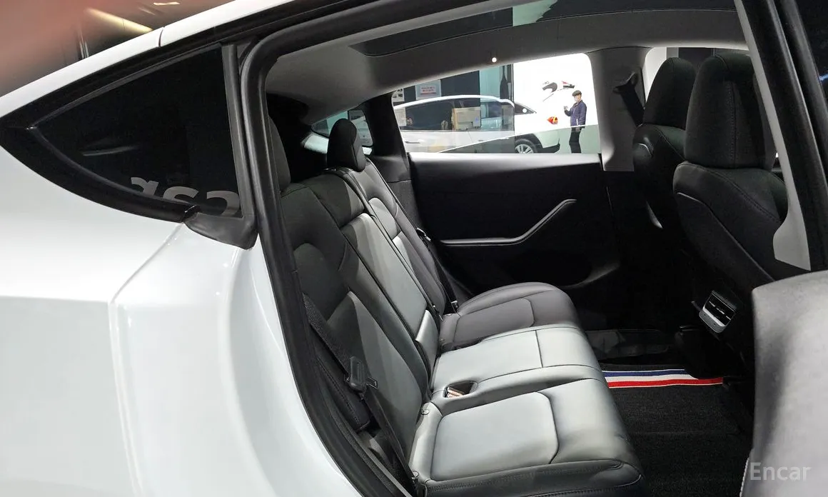 Tesla Model Y 2020 RWD