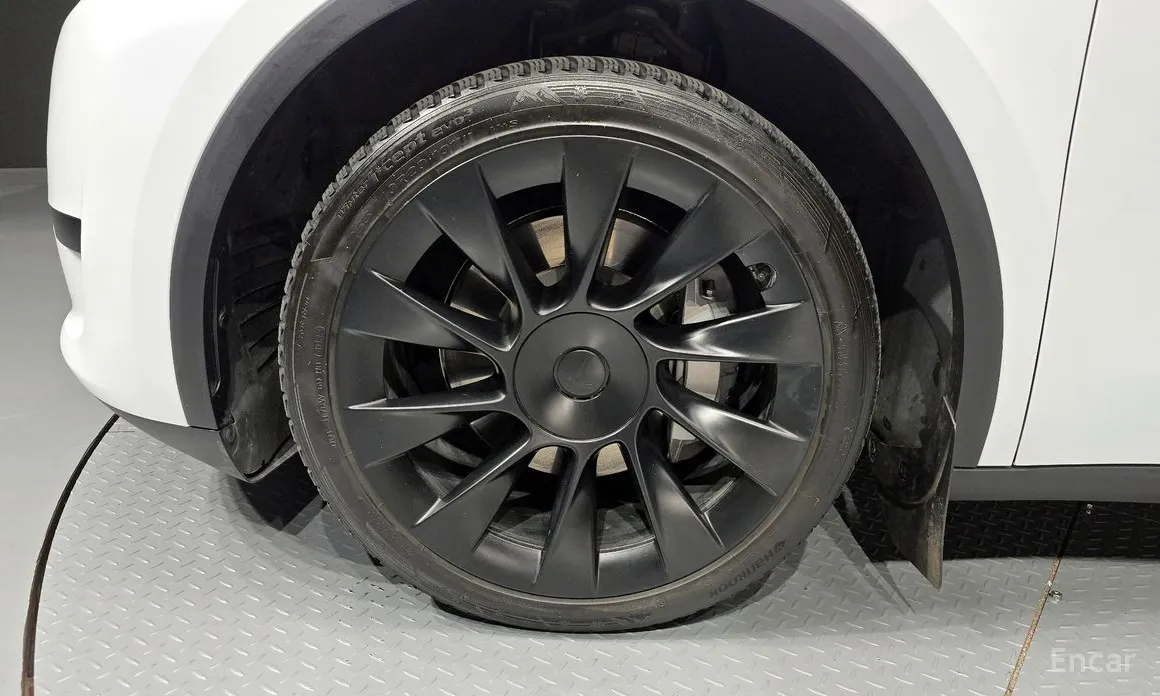 Tesla Model Y 2020 RWD