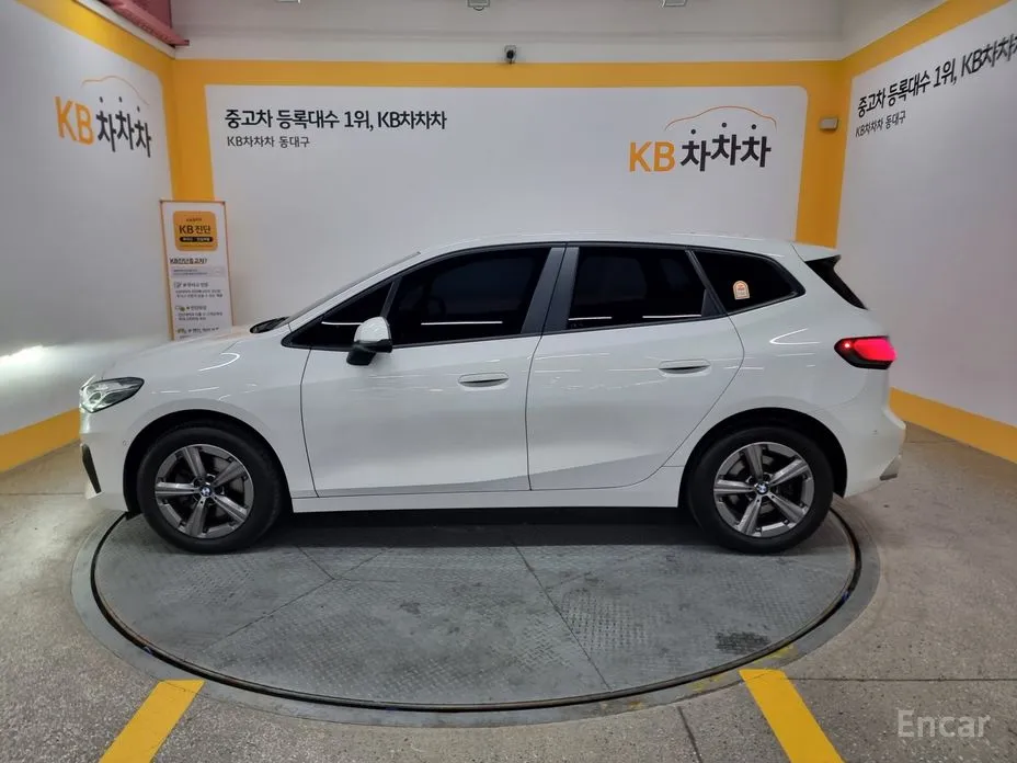 BMW 2 Series 2022 218d Advantage