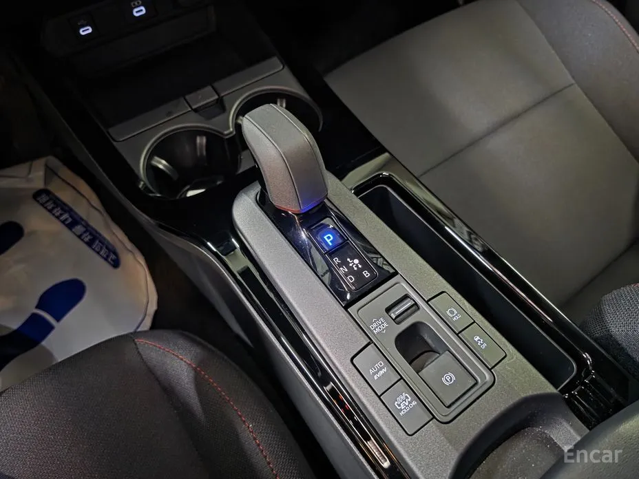 Toyota Prius 2023 2.0 PHEV SE