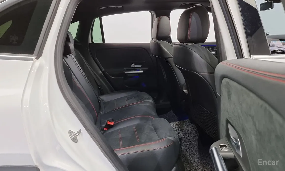 Mercedes-Benz GLA-Class 2020 GLA250 4MATIC