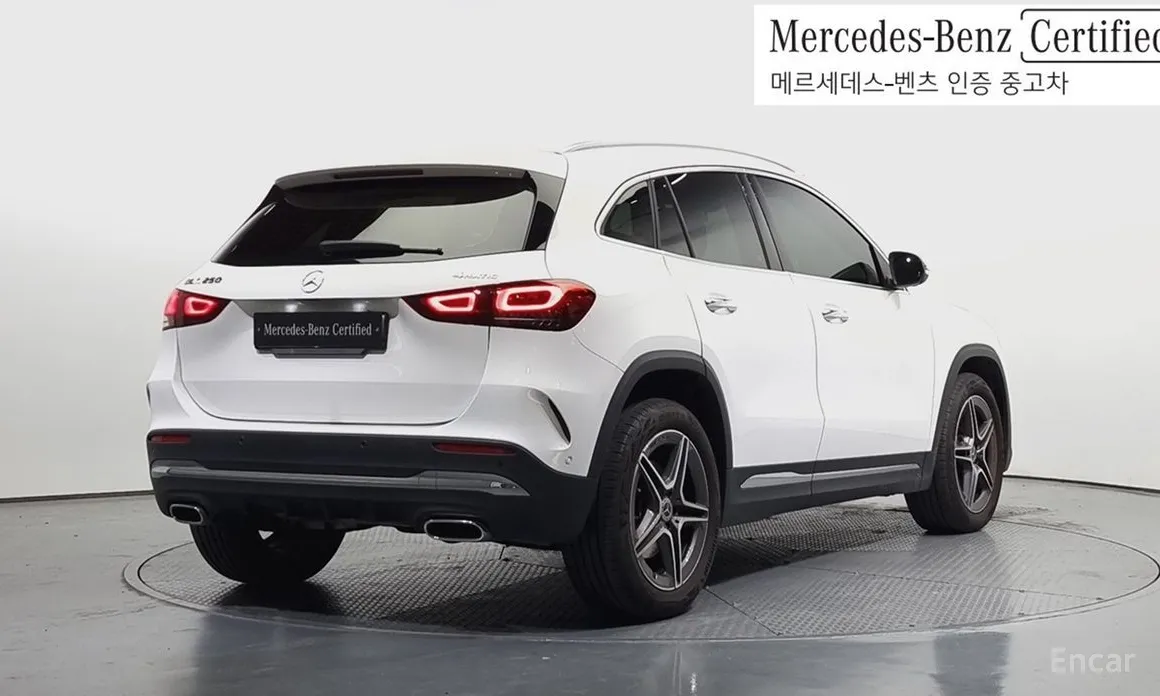 Mercedes-Benz GLA-Class 2020 GLA250 4MATIC