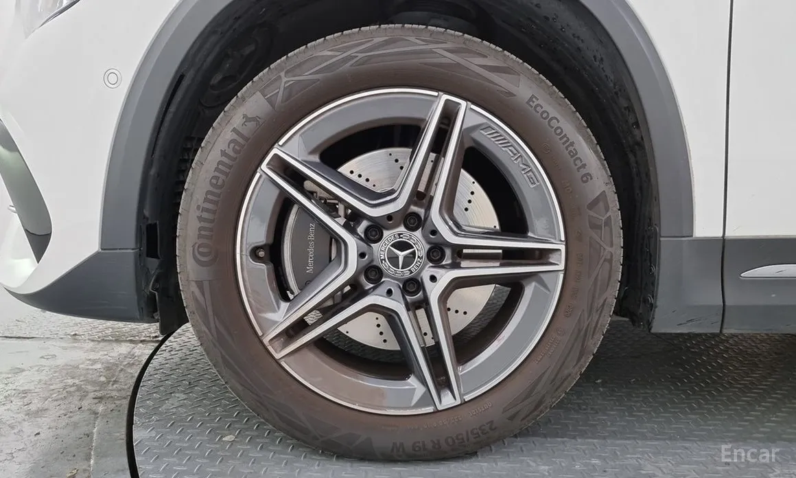 Mercedes-Benz GLA-Class 2020 GLA250 4MATIC