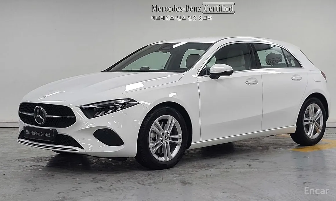 Mercedes-Benz A-Class 2019 A220 Hatchback