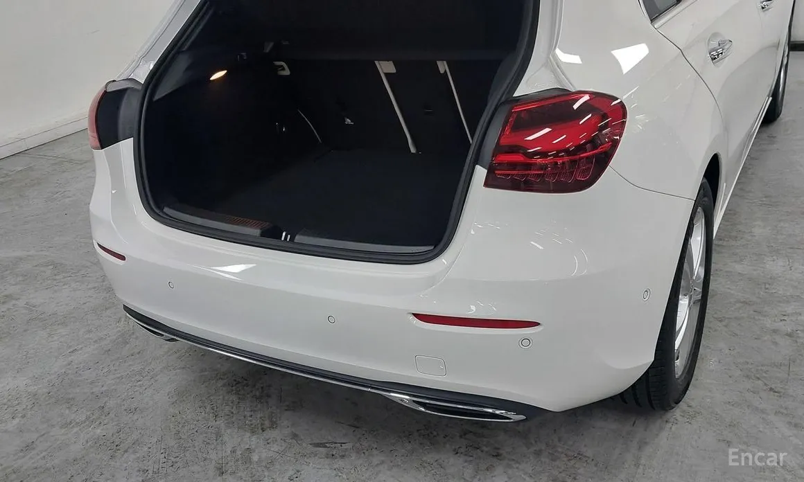 Mercedes-Benz A-Class 2019 A220 Hatchback