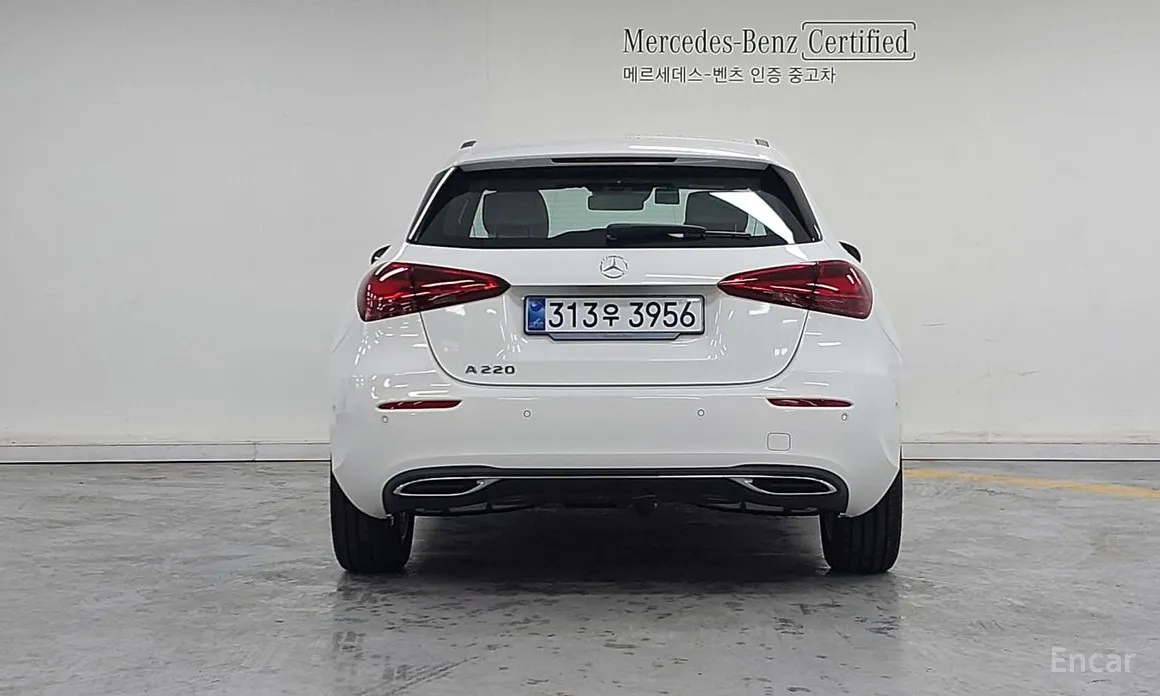 Mercedes-Benz A-Class 2019 A220 Hatchback