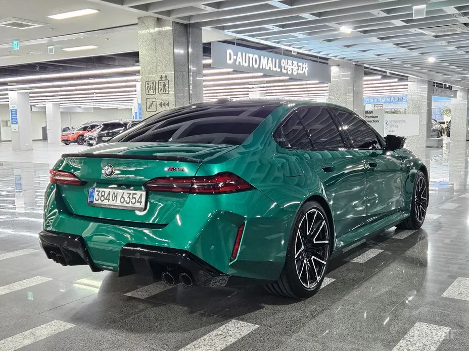 BMW M5 2024 M5 Sedan