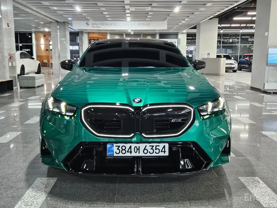 BMW M5 2024 M5 Sedan