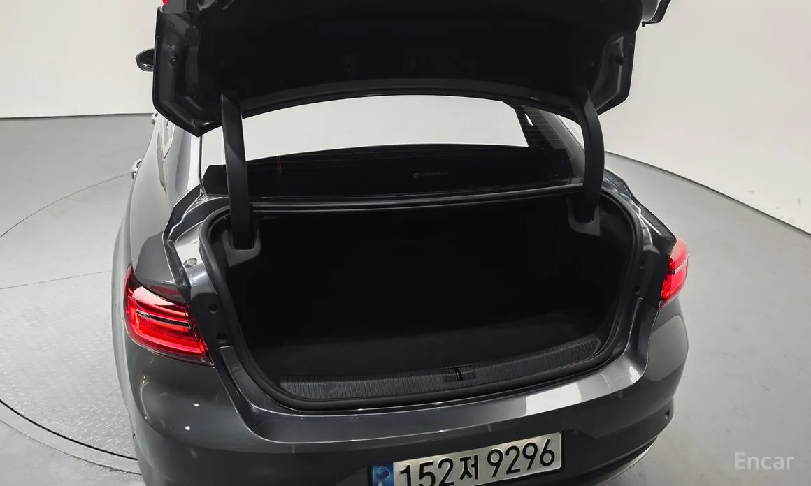 Renault SM6 2020 1.3 TCe LE