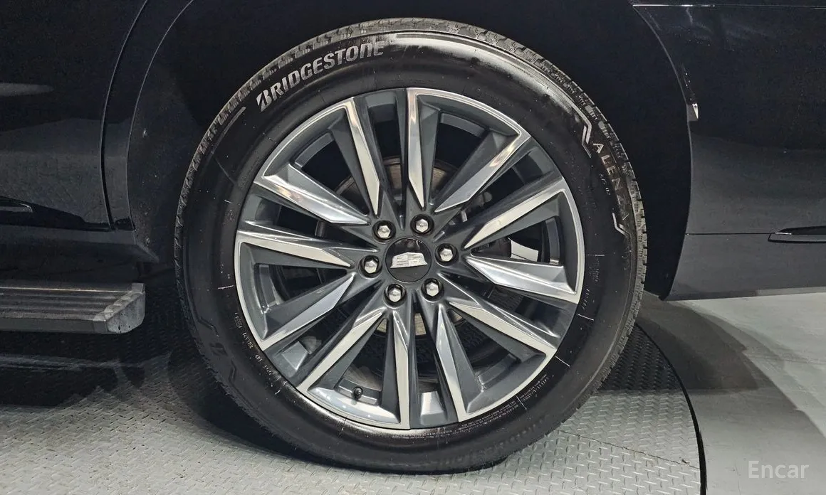 Cadillac Escalade 2021 6.2