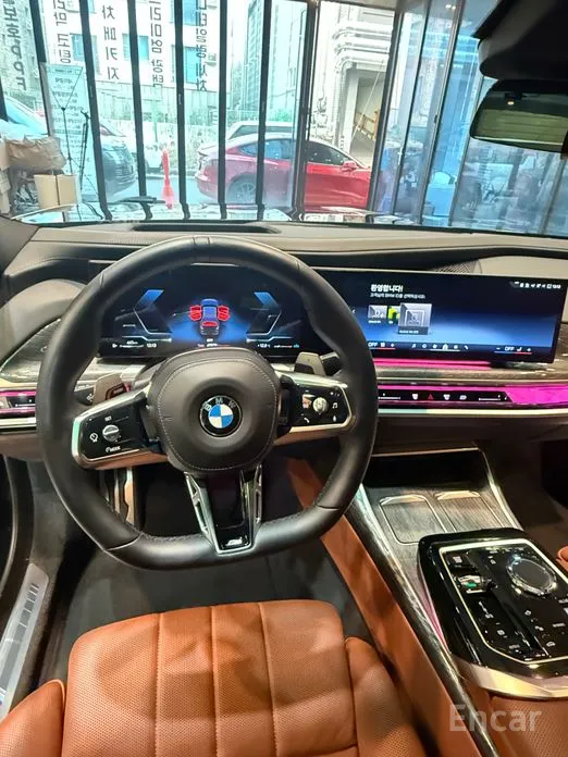 BMW 7 Series 2022 740i xDrive M Sport