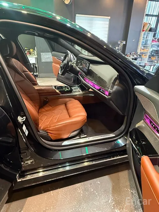 BMW 7 Series 2022 740i xDrive M Sport