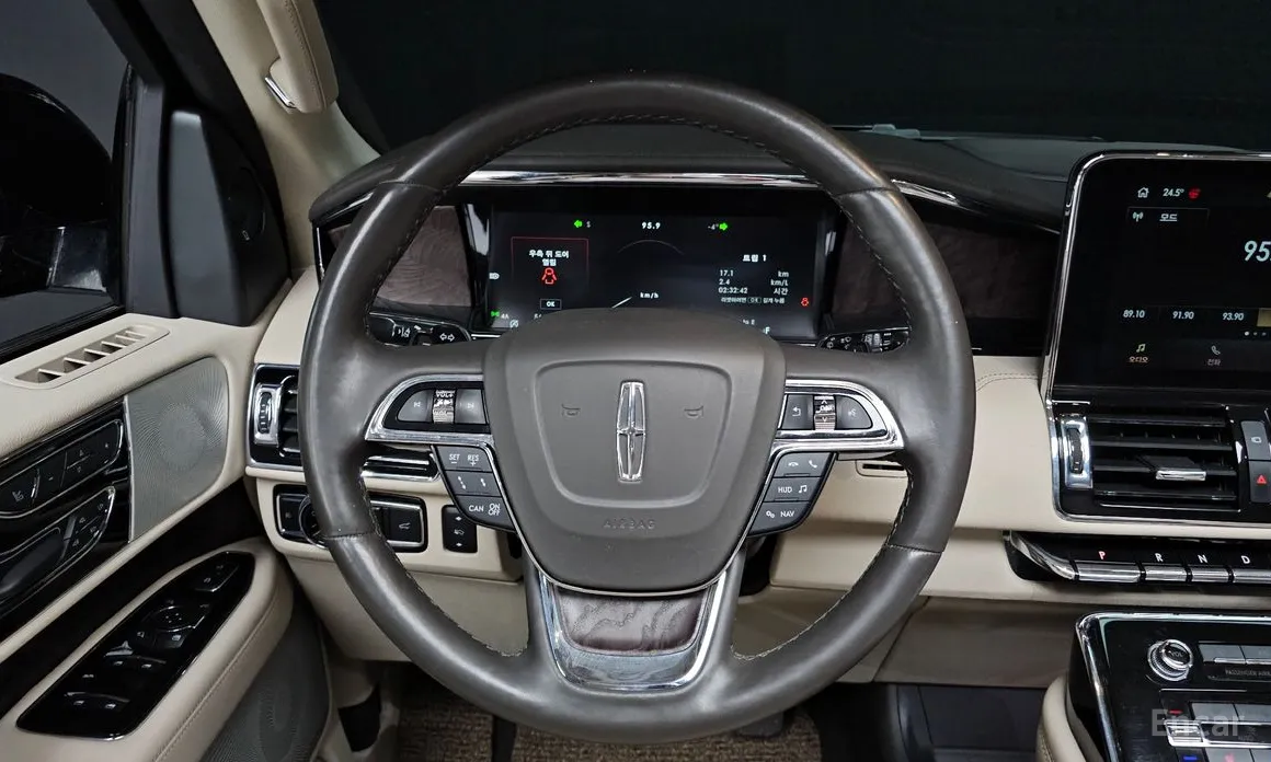 Lincoln Navigator 2018 3.5L