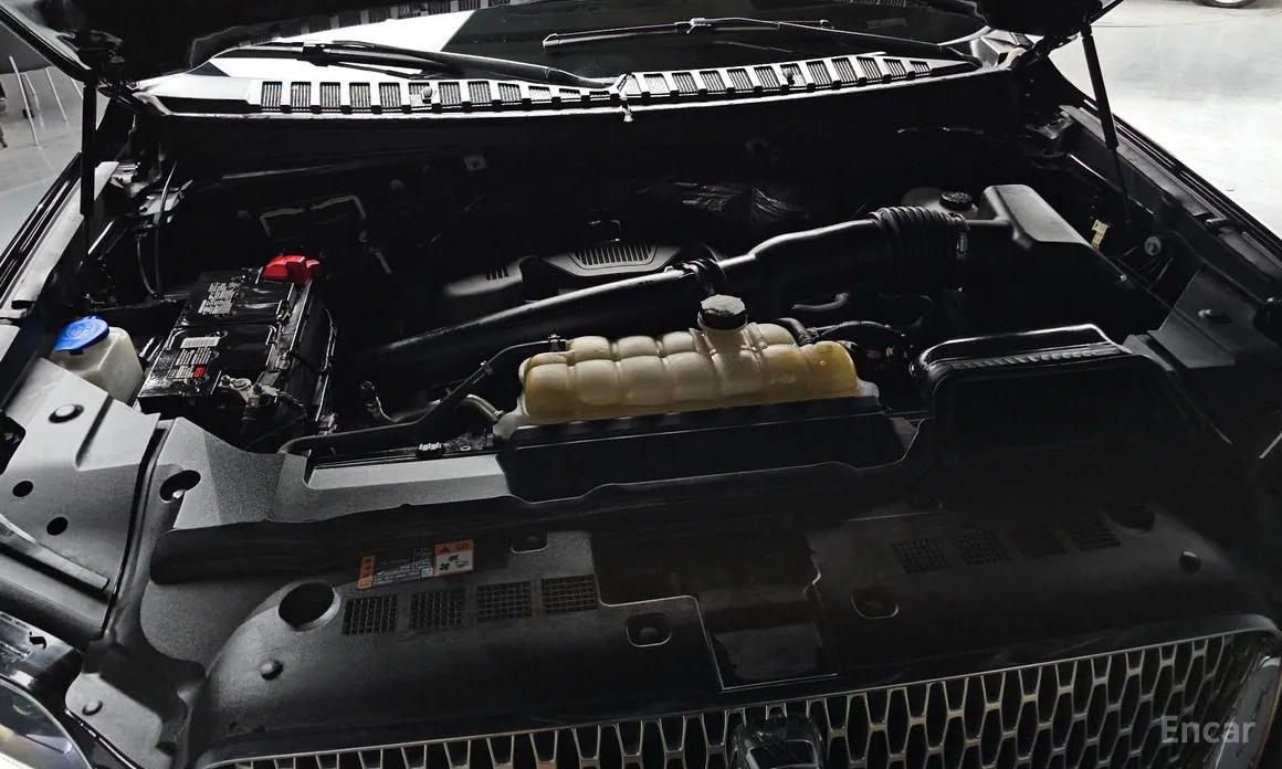 Lincoln Navigator 2018 3.5L