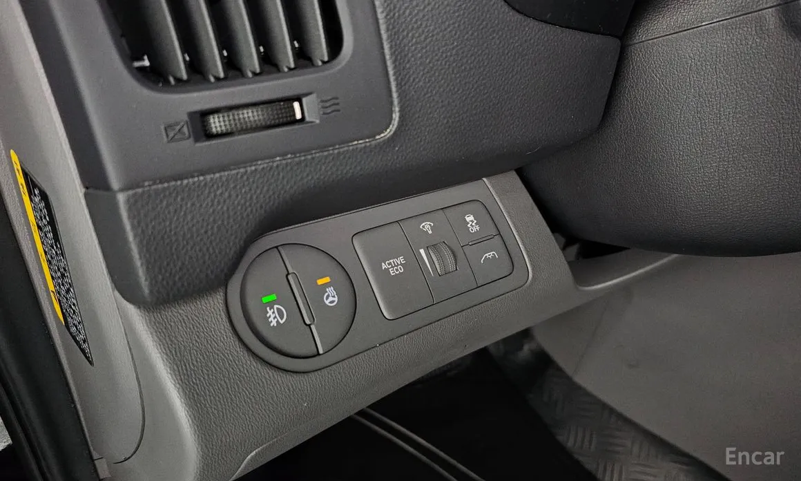 Hyundai Starex 2017 Van 5-Seater