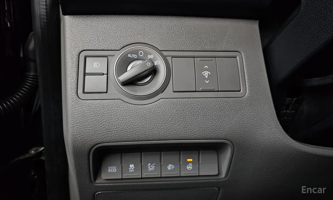 Hyundai Solati 2015 15-seater