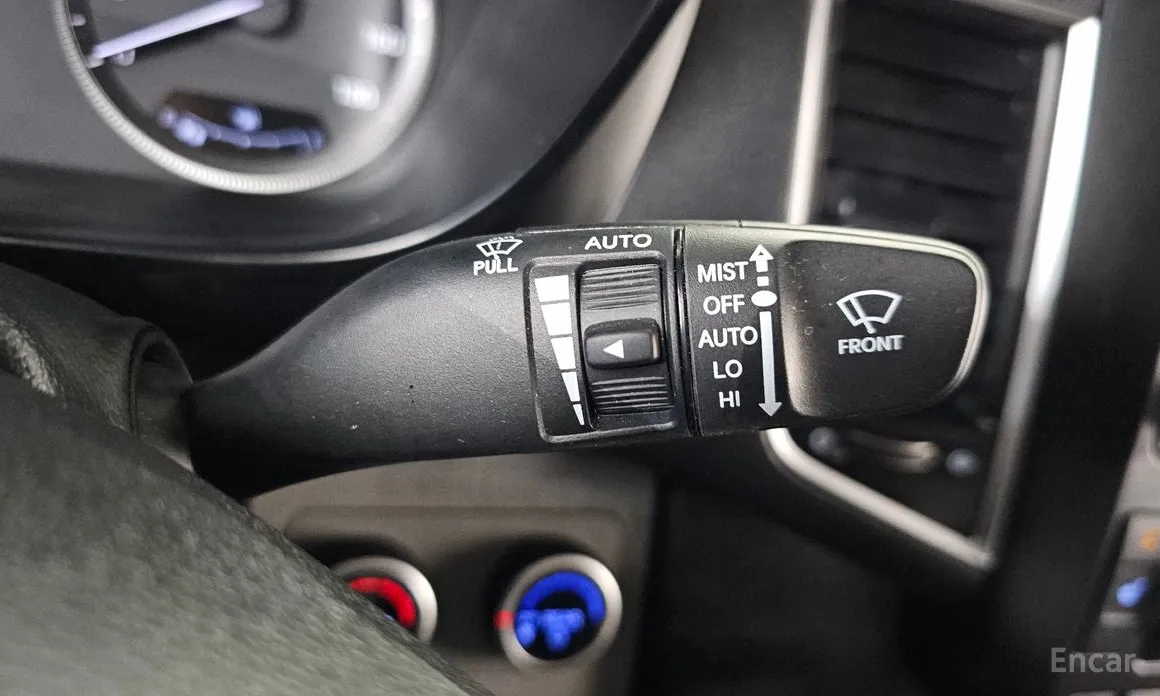 Hyundai Solati 2015 15-seater