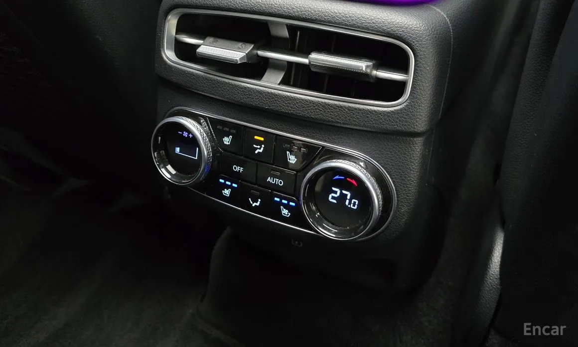 Genesis GV70 2022 e-AWD